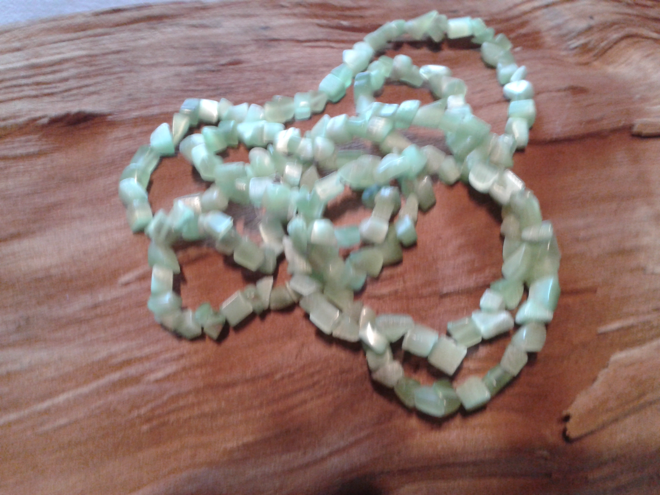 Cats Eye Chip Pale Green