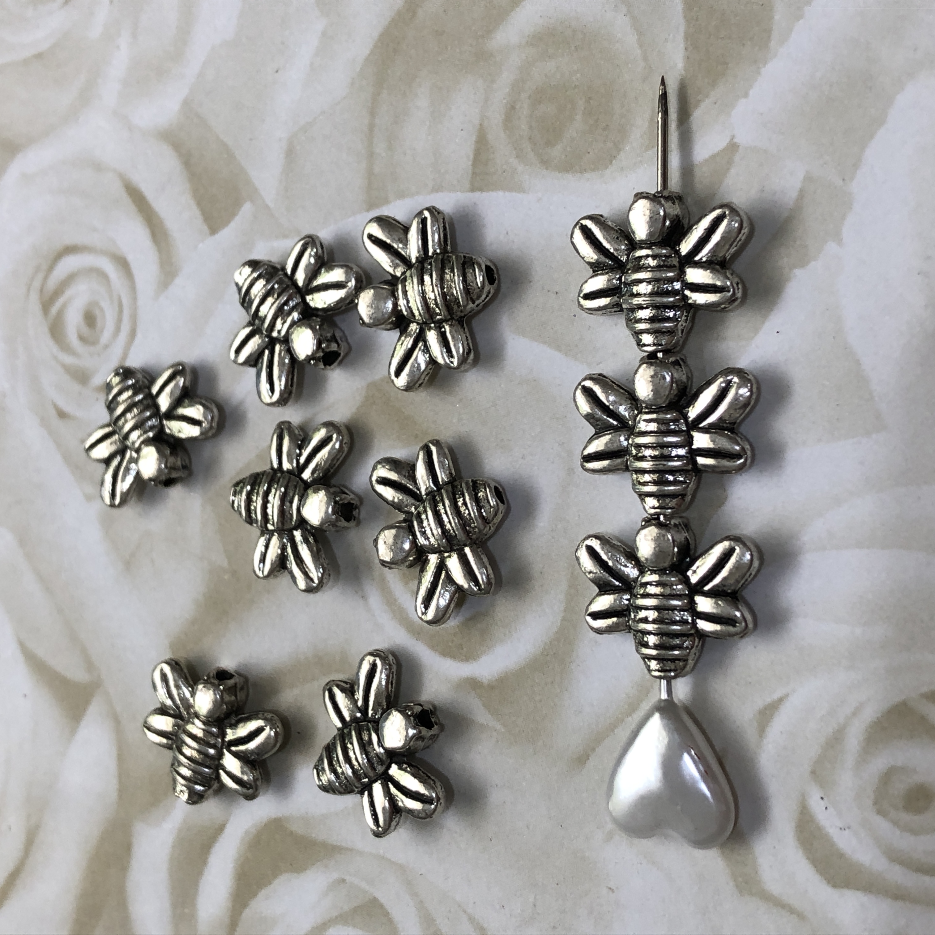 Tibetan Silver Bee 14x12mm Beads