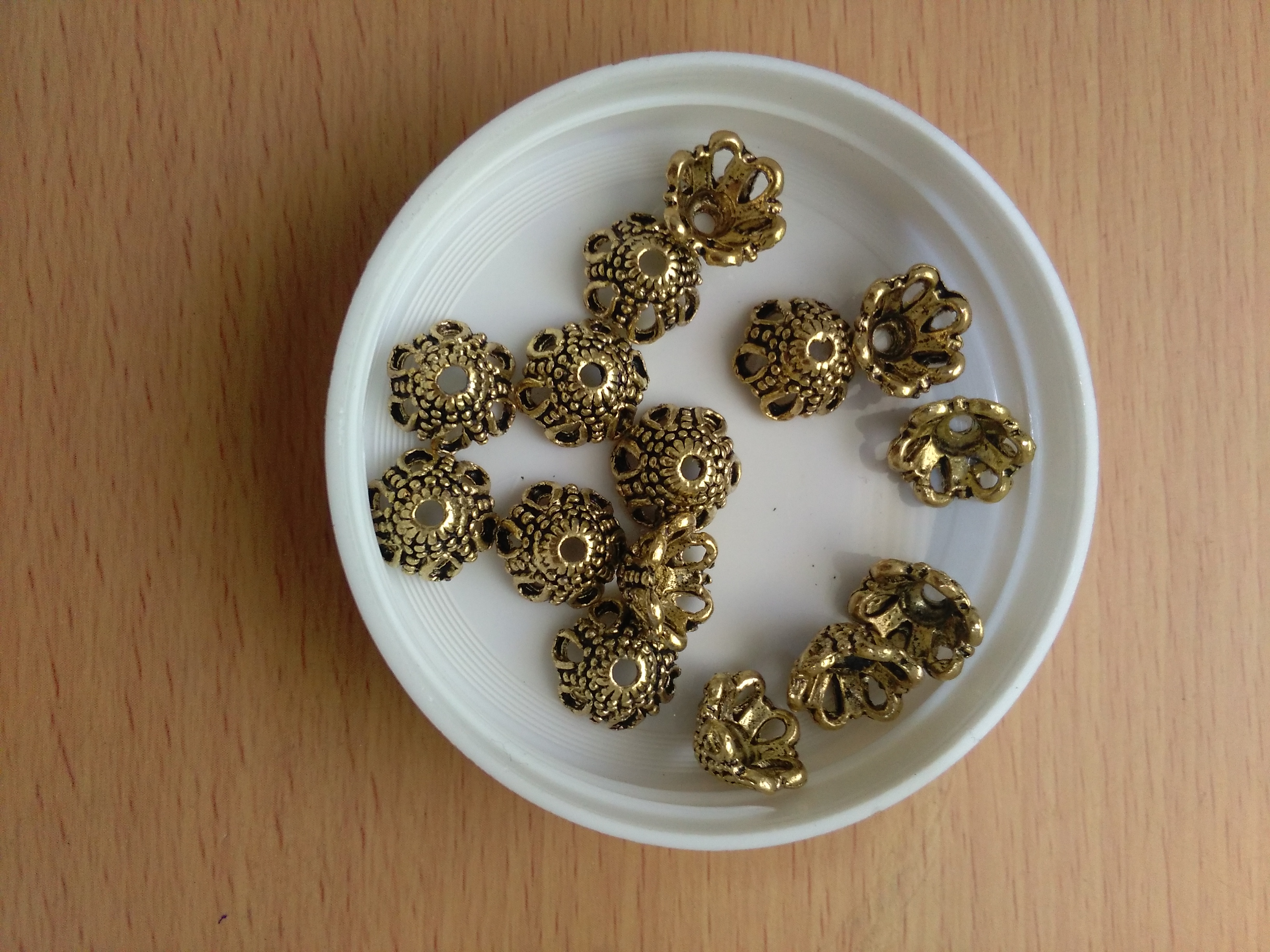 Tibetan Antique Gold Bead Cap 11mm