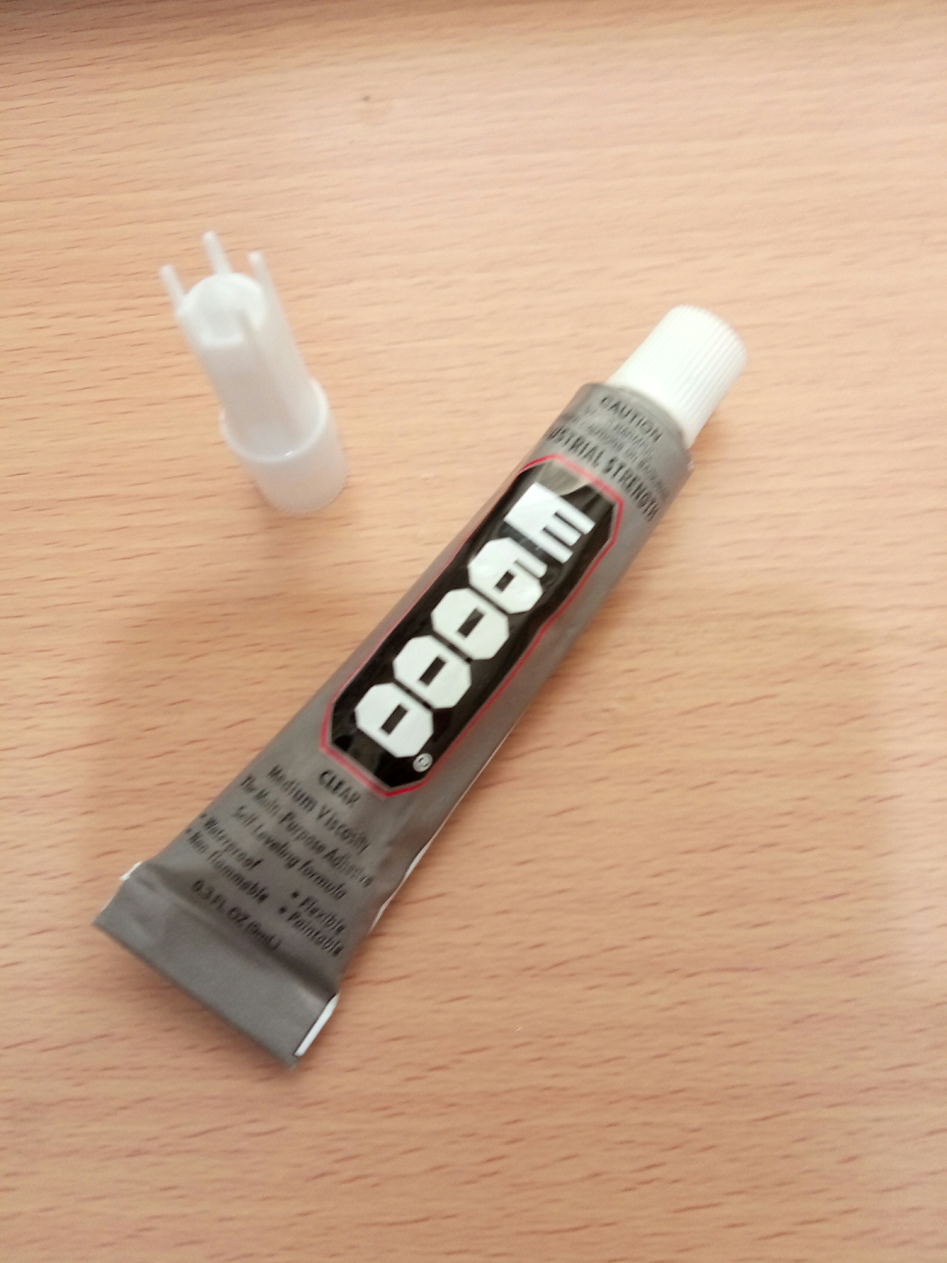 E6000 Glue 9ml with free Applicator