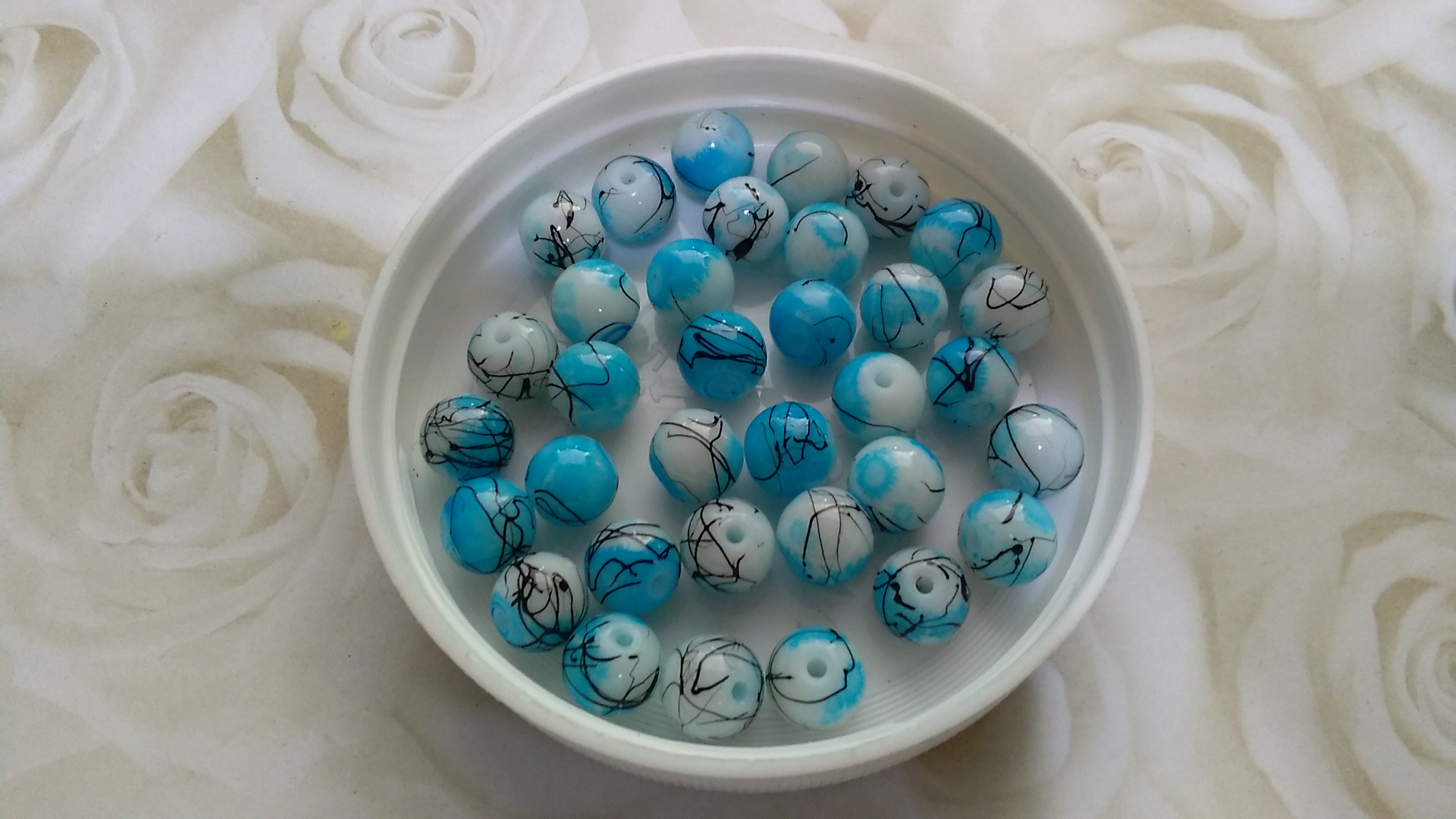 Drawbench Glass Turquoise 8mm Beads